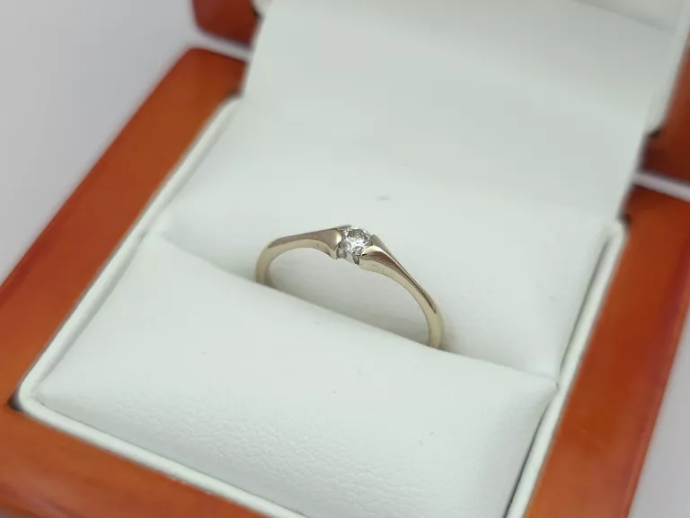 PIERŚCIONEK Z BIAŁEGO ZŁOTA Z DIAMENTEM 0,09 CT - 585 14K R.11 1,26G