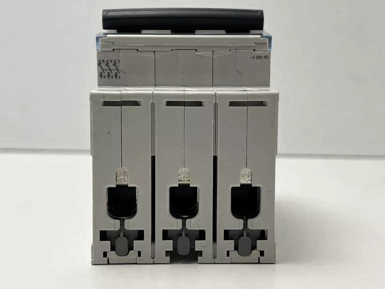 WYŁĄCZNIK NADPRĄDOWY LEGRAND TX3 D16/C16/B6