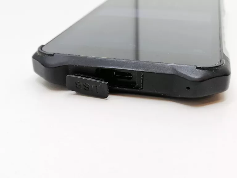 TELEFON HAMMER IRON 3