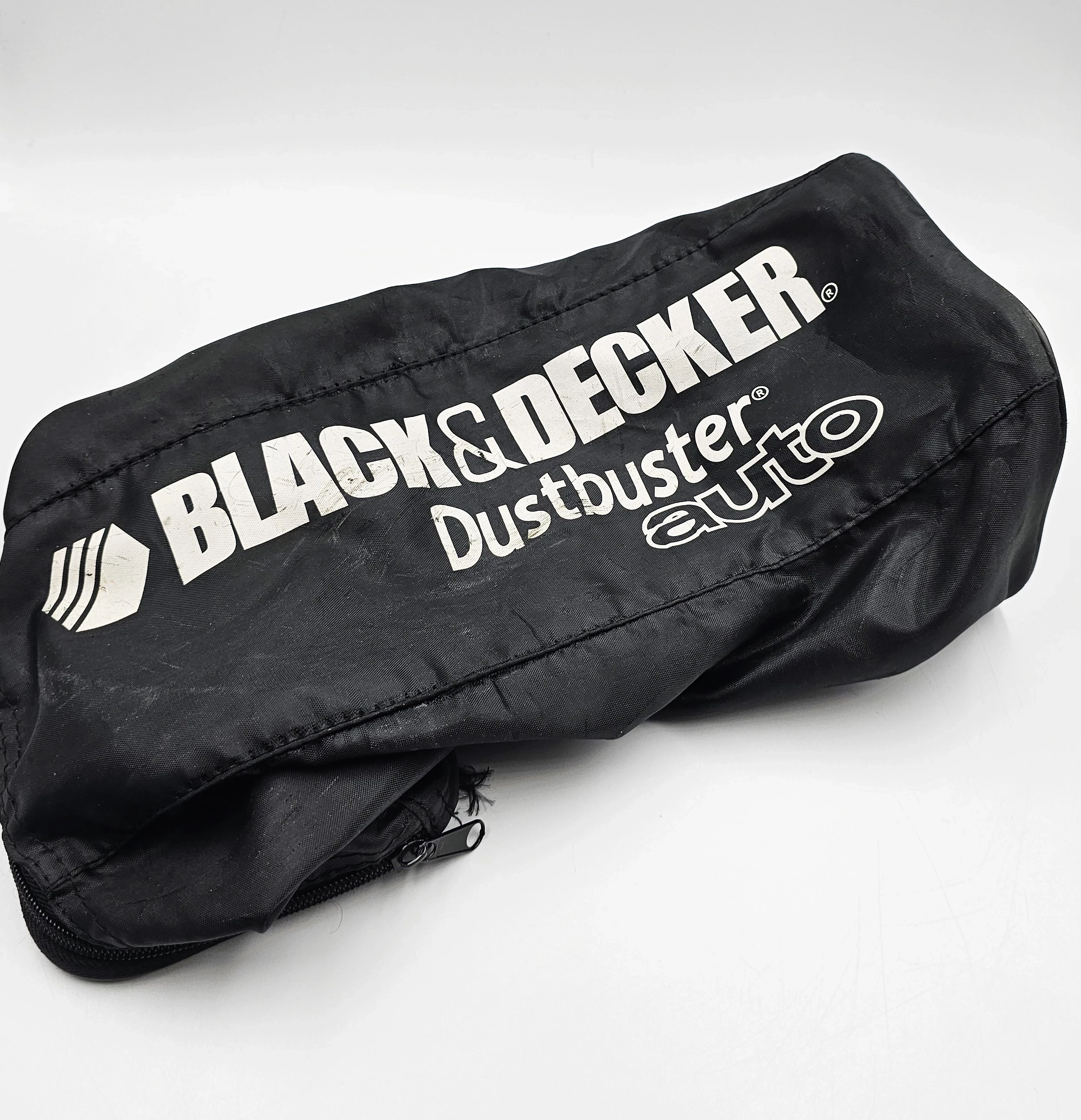 odkurzacz-samochodowy-blackdecker-acv-1205-akcesoria-torba-product-id