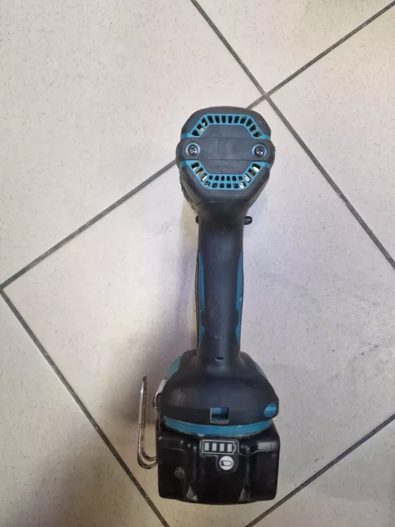 ZAKRETARKA MAKITA DTD152+ BATERIA 18V 5AH