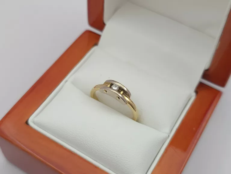ZŁOTY PIERŚCIONEK Z BRYLANTEM 0,06CT - 585 14K R.9 3,17G