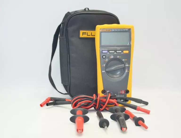 MULTIMETR FLUKE 179 CYFROWY MIERNIK ZESTAW