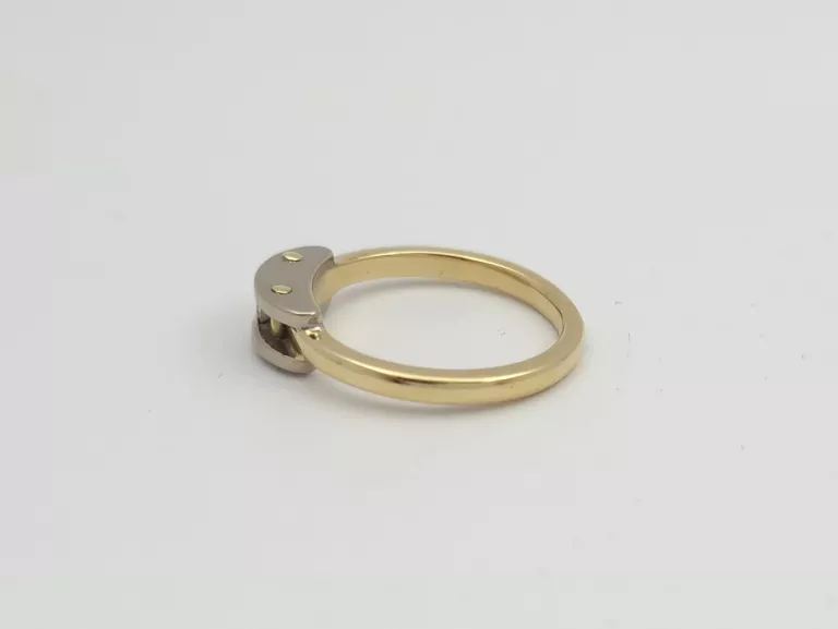 ZŁOTY PIERŚCIONEK Z BRYLANTEM 0,06CT - 585 14K R.9 3,17G