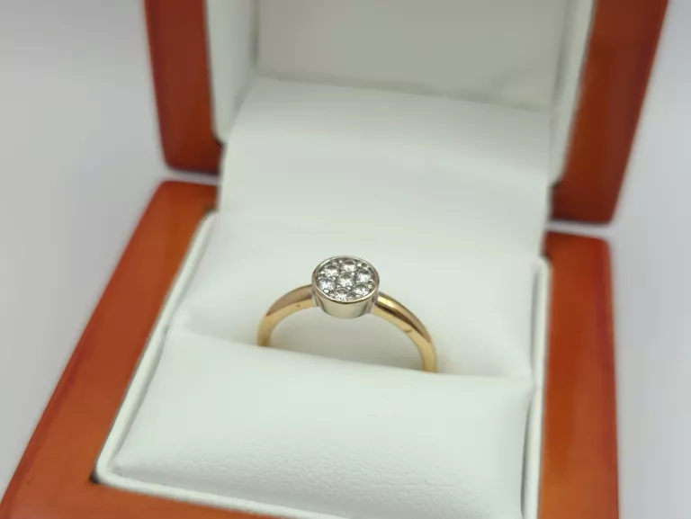 ZŁOTY PIERŚCIONEK Z DIAMENTAMI 0,18CT - 585 14K R.14 2,60G
