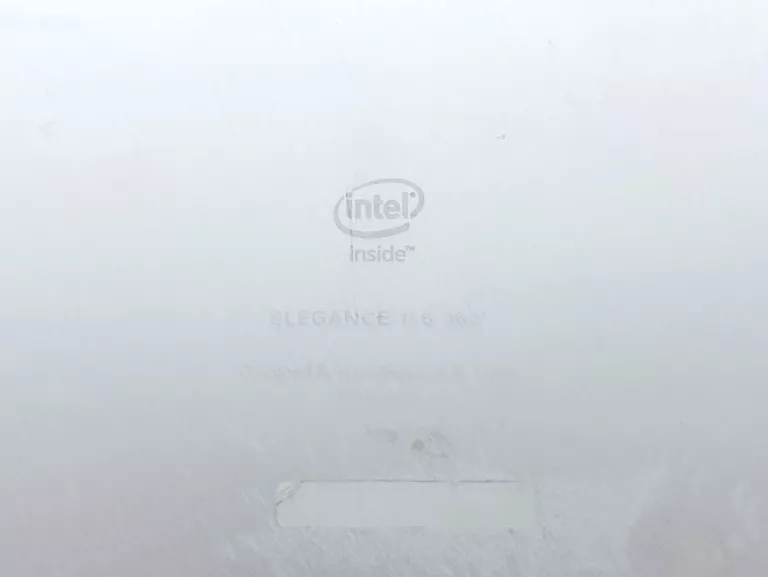 KIANO ELEGANCE 11.6 2GBRAM/INTEL ATOM/32 GB SSD OPIS!!
