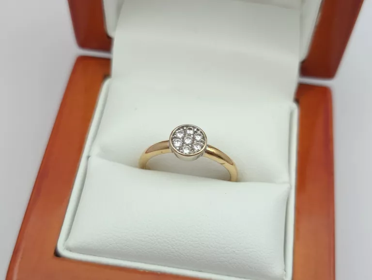 ZŁOTY PIERŚCIONEK Z DIAMENTAMI 0,18CT - 585 14K R.14 2,60G