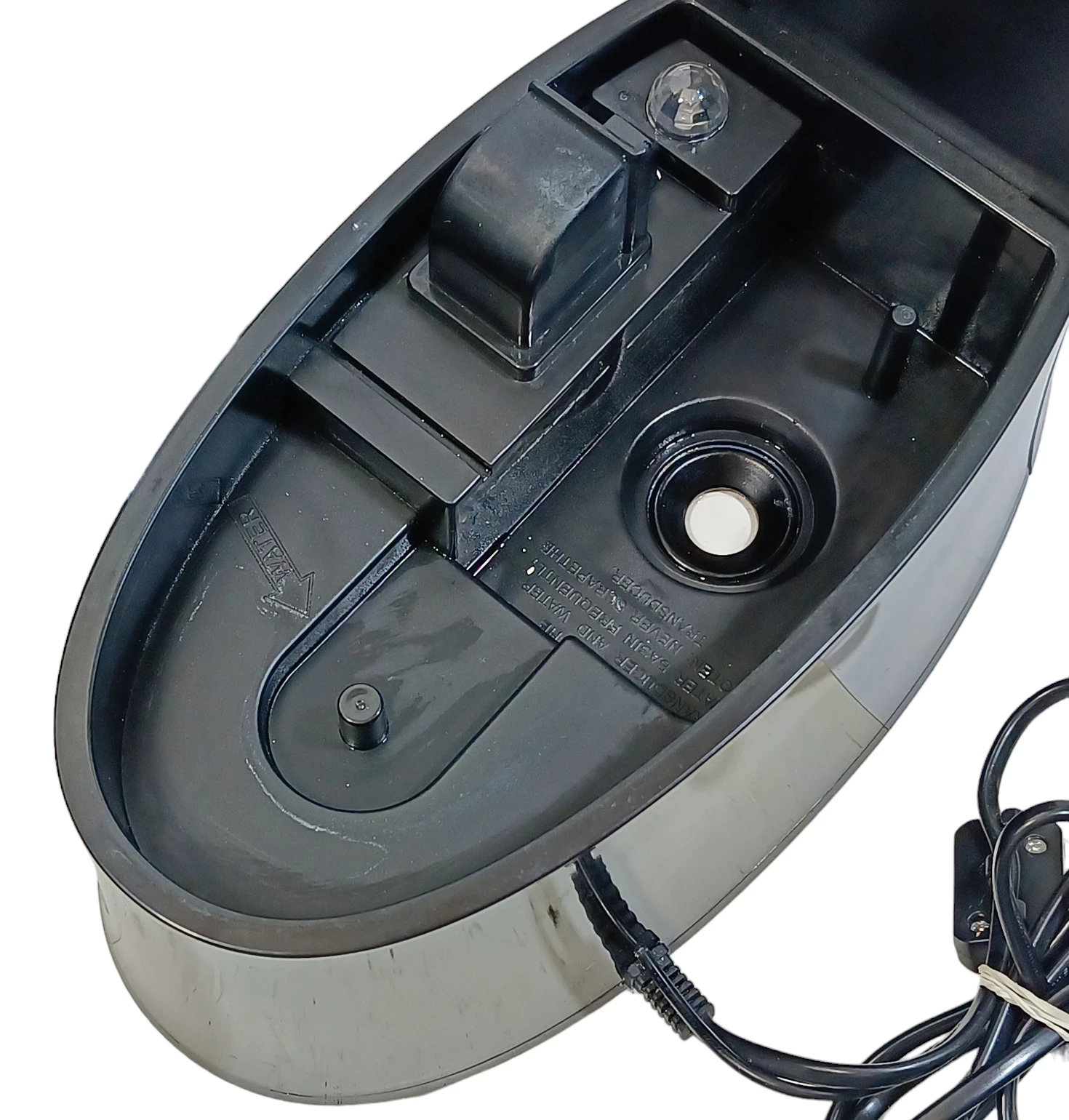 nawilzacz-powietrza-hb-uh1045db-kolor-dominujacy-129357-3