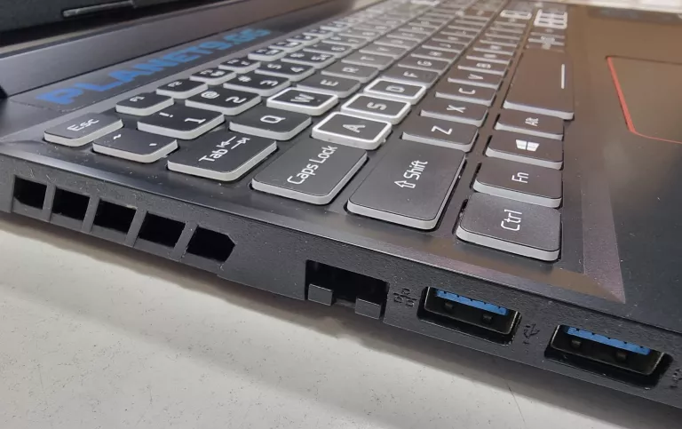 ACER NITRO 5 N20C1 I5 8/512GB KARTA GRAFICZNA POKAZUJE BŁAD