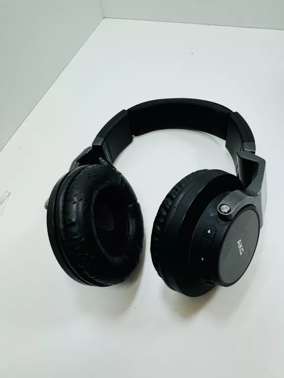 SŁUCHAWKI NAUSZNE AKG K845