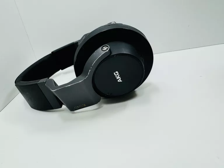 SŁUCHAWKI NAUSZNE AKG K845