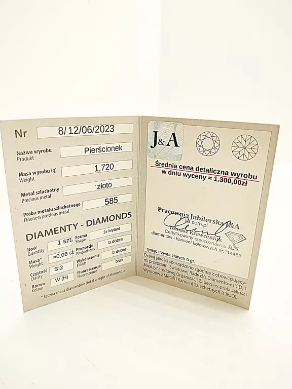 czarujacy-zloty-pierscionek-z-brylantem-006ct-ean-gtin-5905868206142