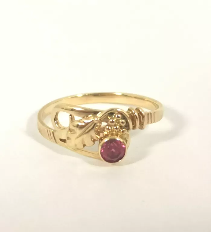 PIĘKNY ZŁOTY PIERŚCIONEK 2,08G / 585