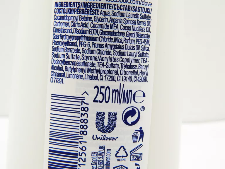 SZAMPON DOVE ANTI FRIZZ 250ML