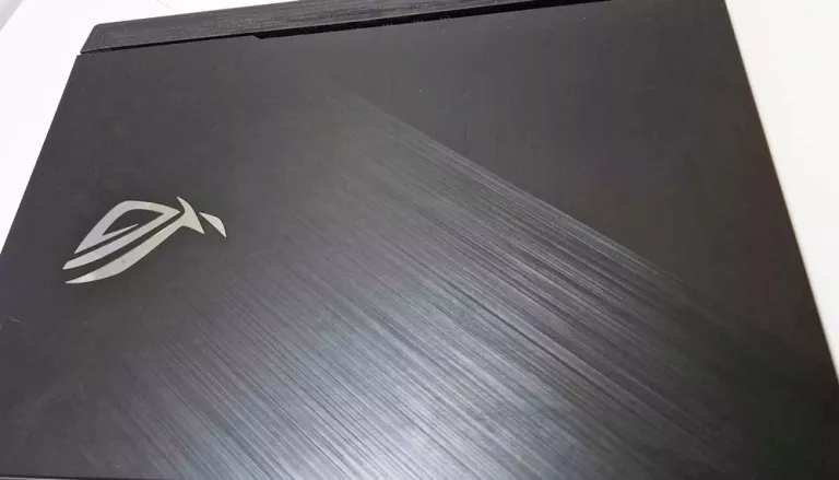 ASUS ROG STRIX G731G 17,3" 16/512GB/I5/GTX 1650