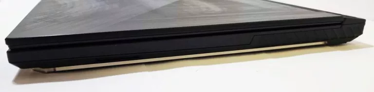 ASUS ROG STRIX G731G 17,3" 16/512GB/I5/GTX 1650