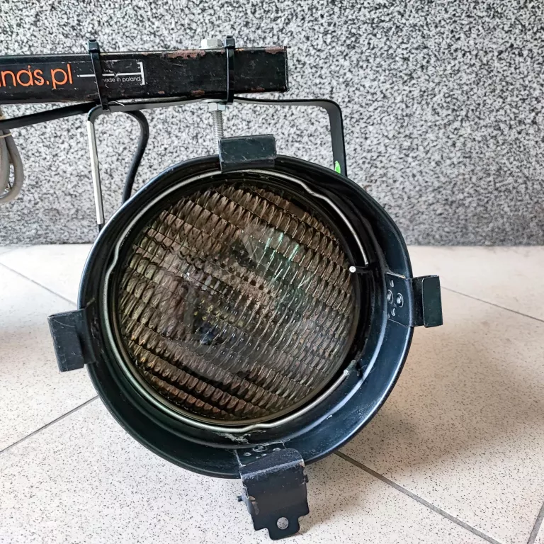 oswietlenie-eurolite-par-56-eurolite-led-scy-7-statyw-marka-eurolite