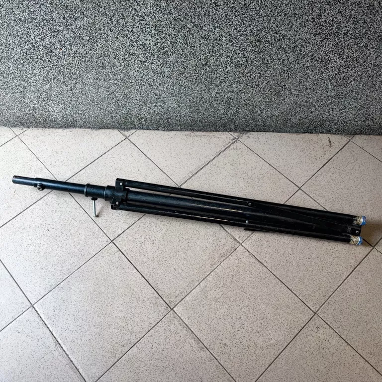 oswietlenie-eurolite-par-56-eurolite-led-scy-7-statyw-witosa-2-sulecin-fitum