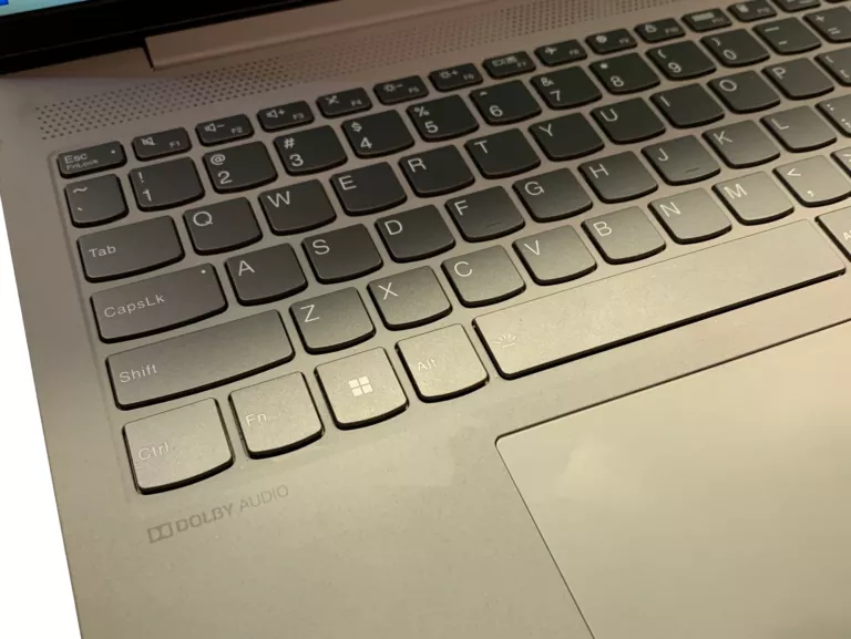 LENOVO IDEAPAD 5 15ALC05 AMD RYZEN 7 5700U 16/512GB