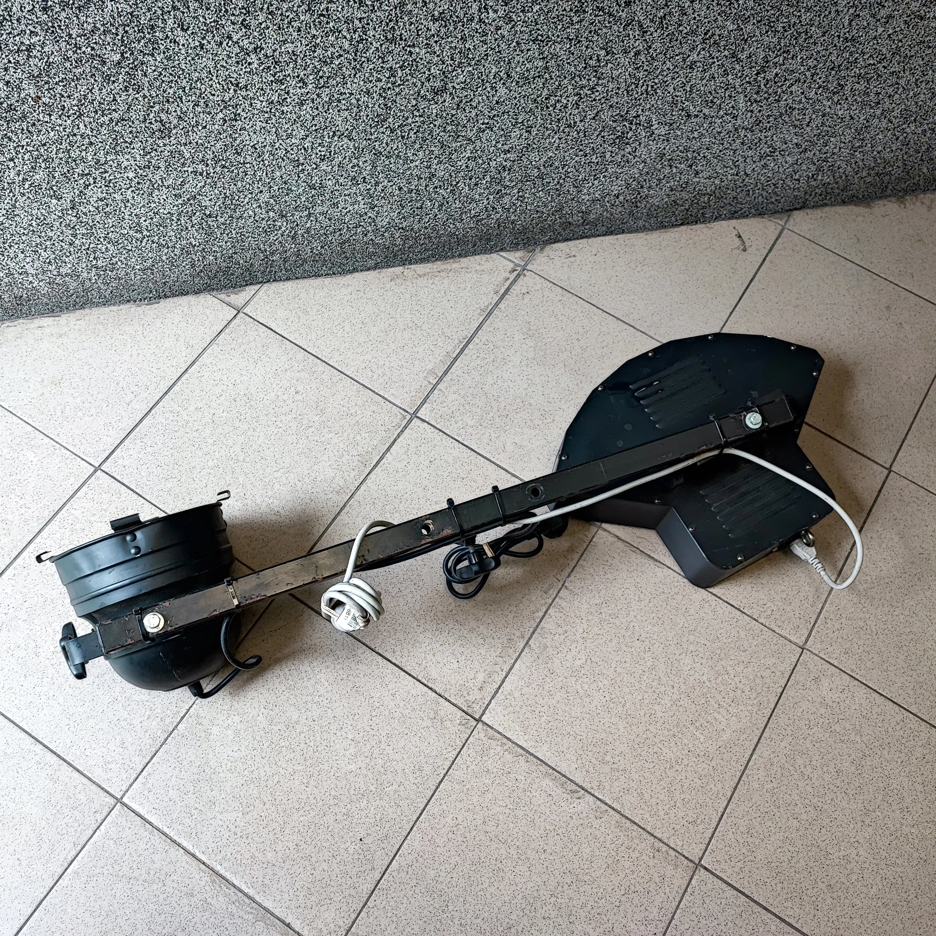 oswietlenie-eurolite-par-56-eurolite-led-scy-7-statyw-product-id-0325cf41-5522-4d68-9295-2e6d33295b3c