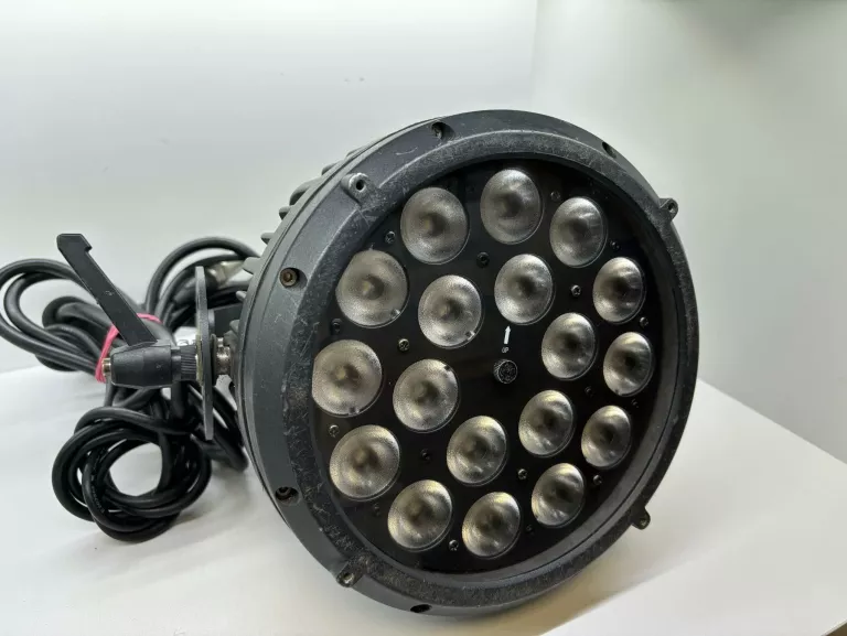 reflektor-litecraft-outled-at10-slowackiego-23-debno