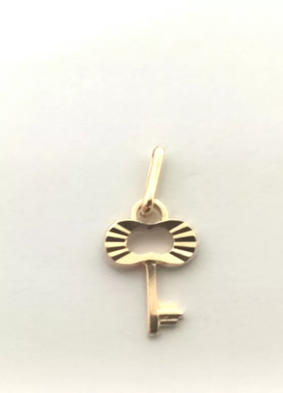 PIĘKNA ZŁOTA ZAWIESZKA  0,87G / 585