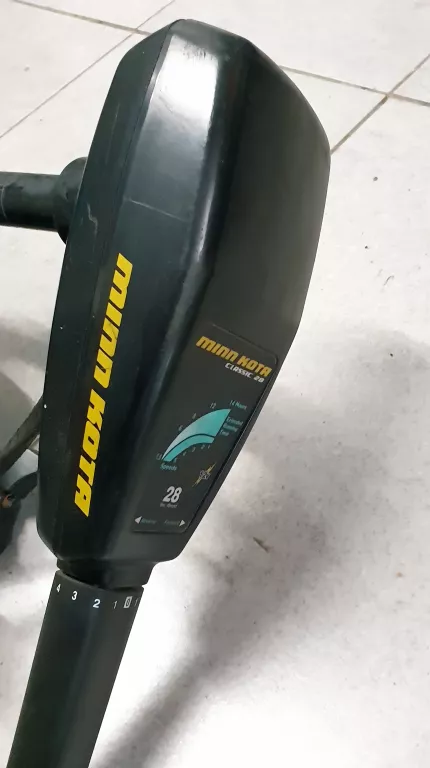 SILNIK ELEKTRYCZNY ZABURTOWY MINN KOTA MANKOTA 28LBS DŁUGOŚĆ STOPY 52CM