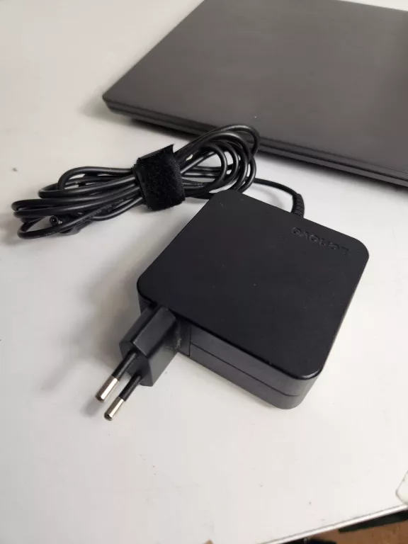 LAPTOP LENOVO V14-IIL 82C4 8GBRAM/256SSD/CPU I5
