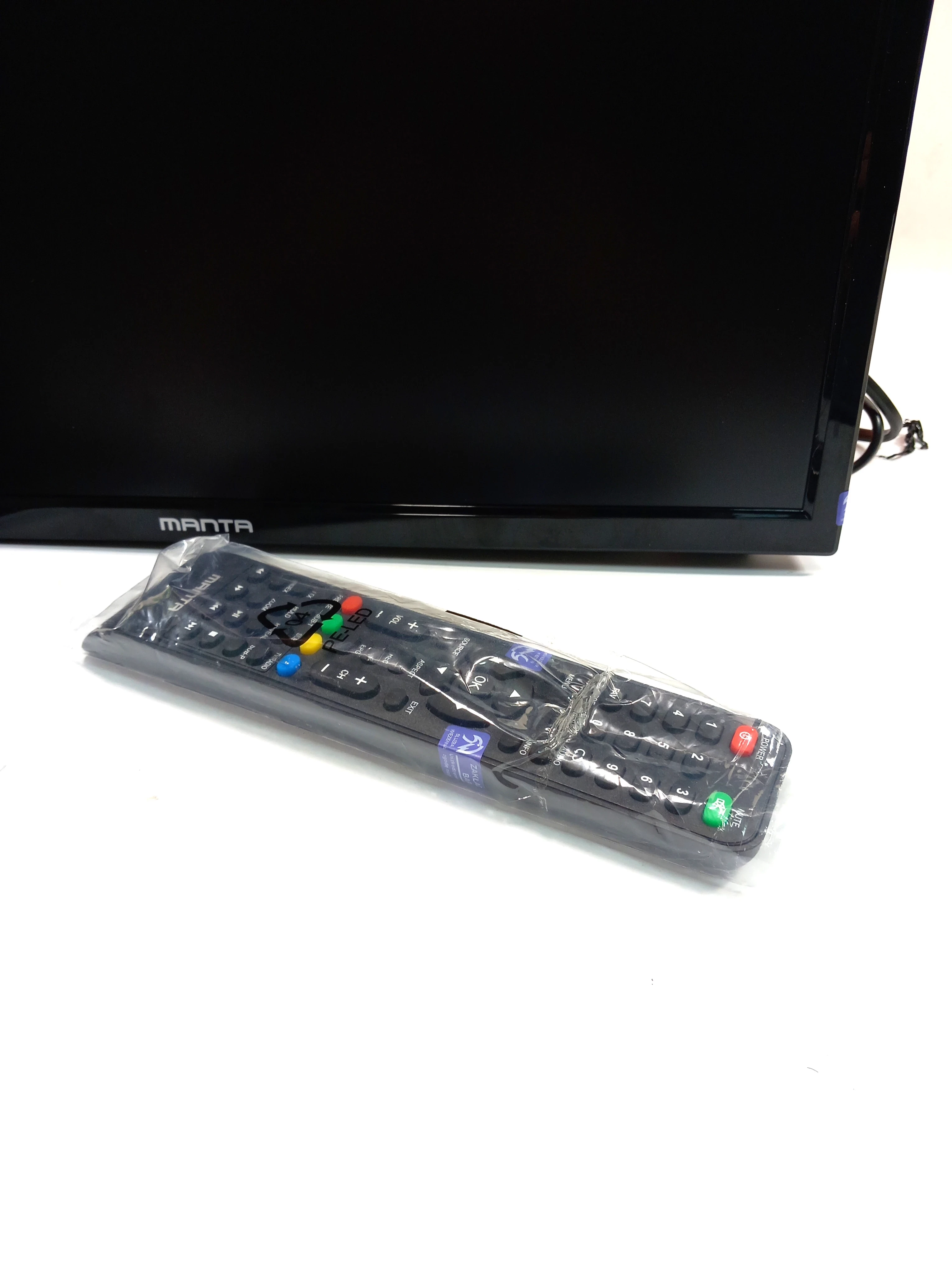 gangsterski-telewizor-19-cali-dvb-t2hevc-12v-manta-19lhn123d-igla-marka-manta