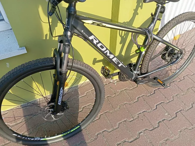 ROWER MTB ROMET RAMBLER R9.2 RAMA 19 CALI KOŁO 29 " CZARNY