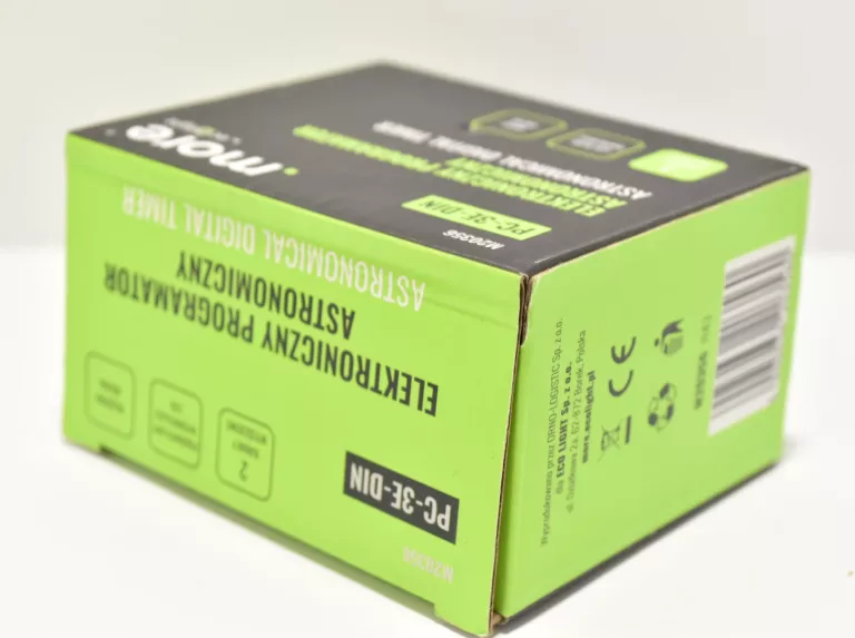 ELEKTRONICZNY PROGRAMATOR CZASOWY ASTRONOMICZNY NA SZYNĘ PC-3E-DIN