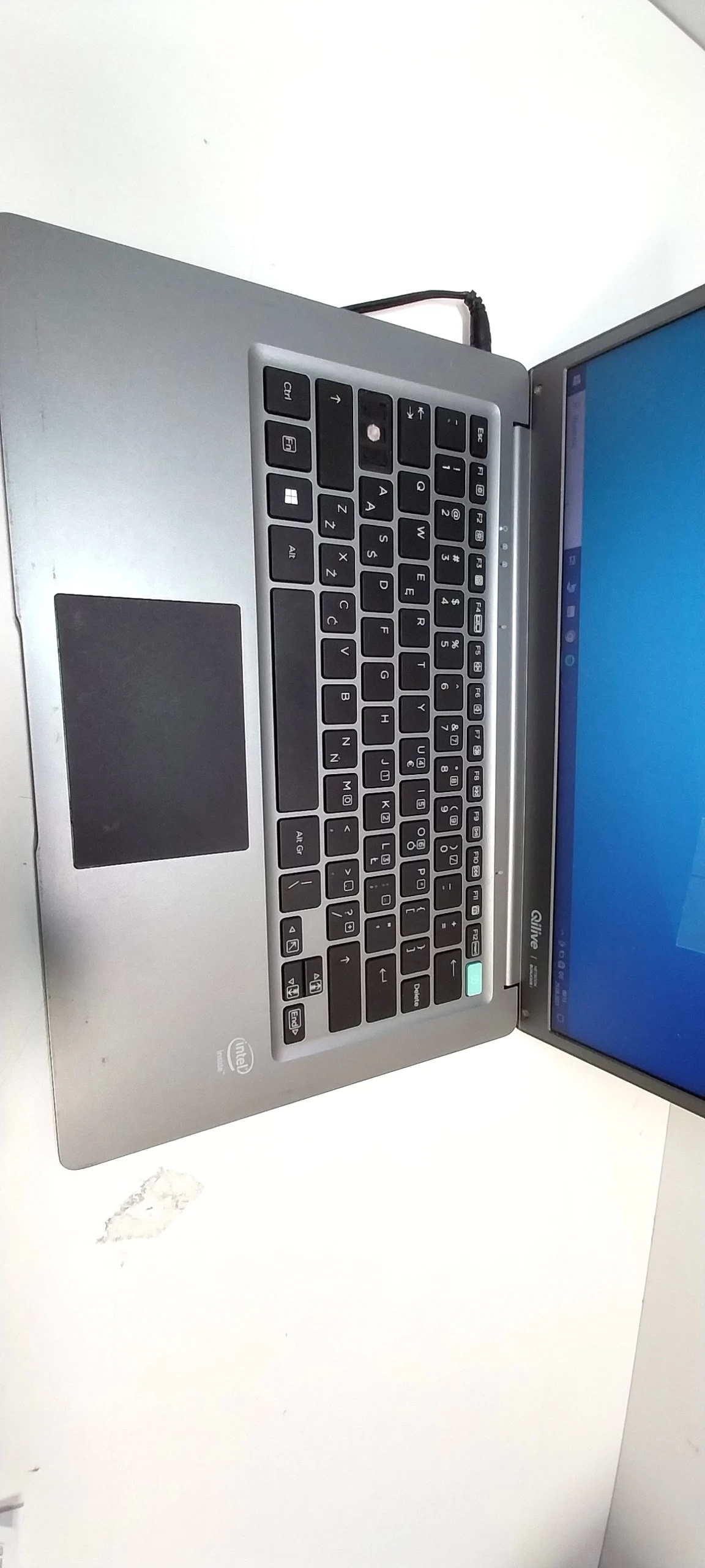 laptop-netbook-qilive-q9-solo-stan-uzywany