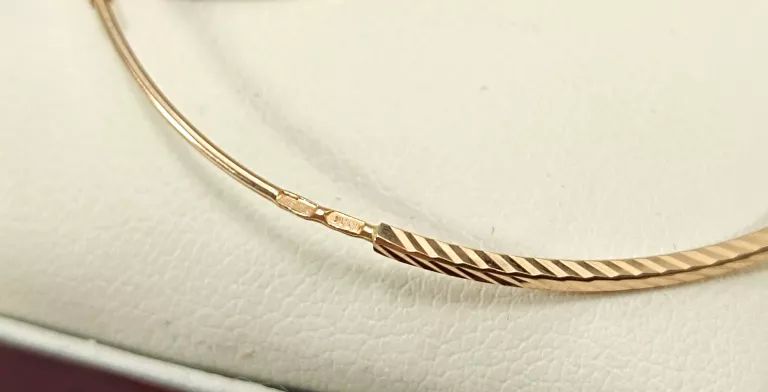 klasyczne-zlote-kolczyki-kola-585-303g-5cm-srednicy-kamien-bez-kamienia