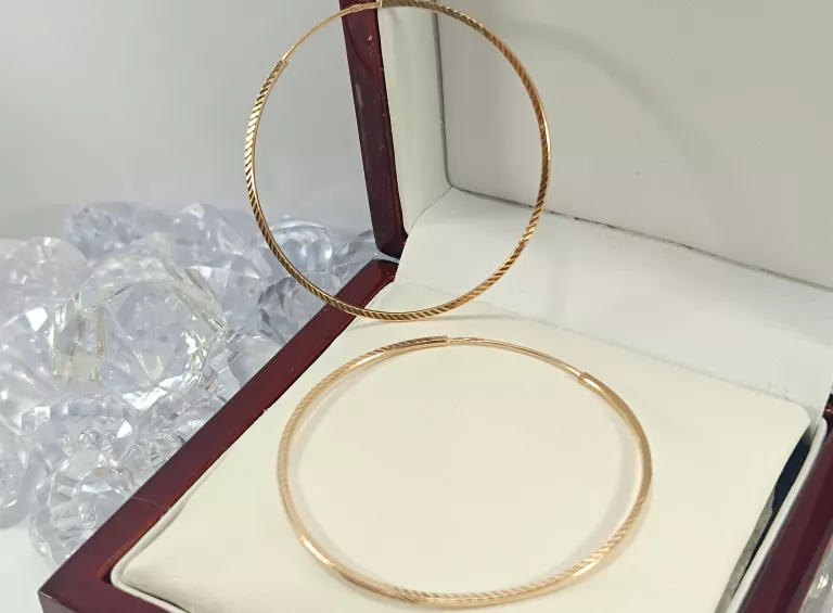 klasyczne-zlote-kolczyki-kola-585-303g-5cm-srednicy-kolor-dominujacy-zloty