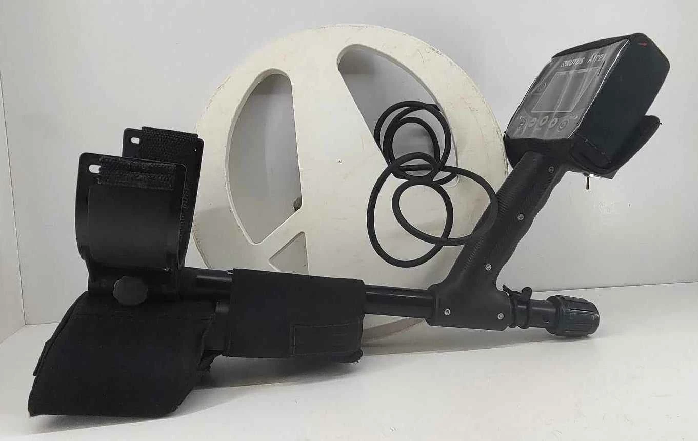 detektor-wykrywacz-metali-rutus-atrex-29dd-biala-cewka-stan-uzywany