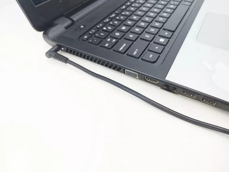 LAPTOP HP 355 G2