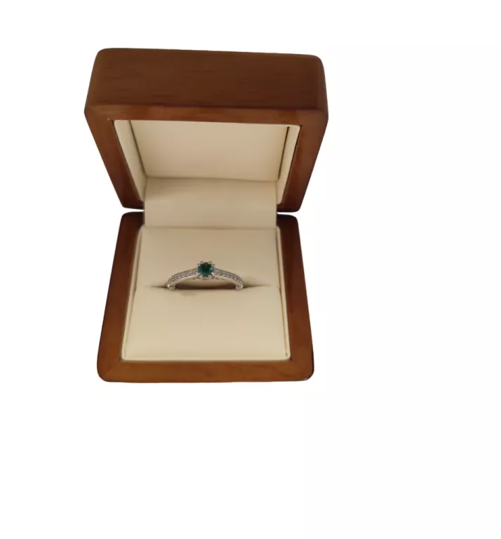 ZŁOTY PIERŚCIONEK Z BRYLANTAMI I SZMARAGDEM 585 3,40G R. 13,5