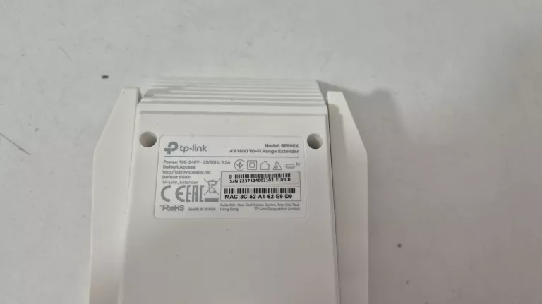 WZMACNIACZ SYGNAŁU TP-LINK RE505X