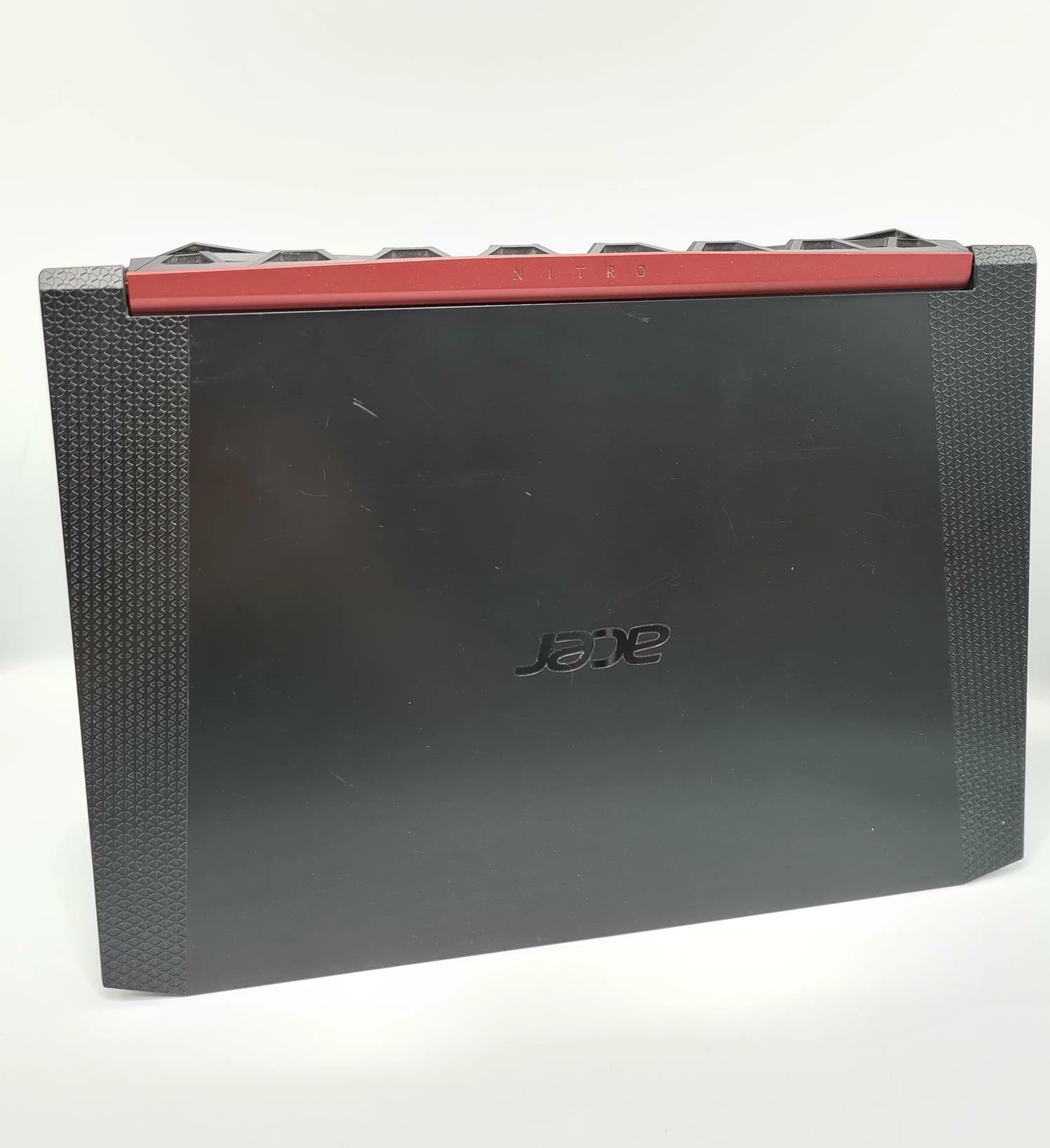 laptop-acer-nitro-5-n18c3-i5-8gb-512gb-ssd-gtx-1050-liczba-rdzeni-procesora-12