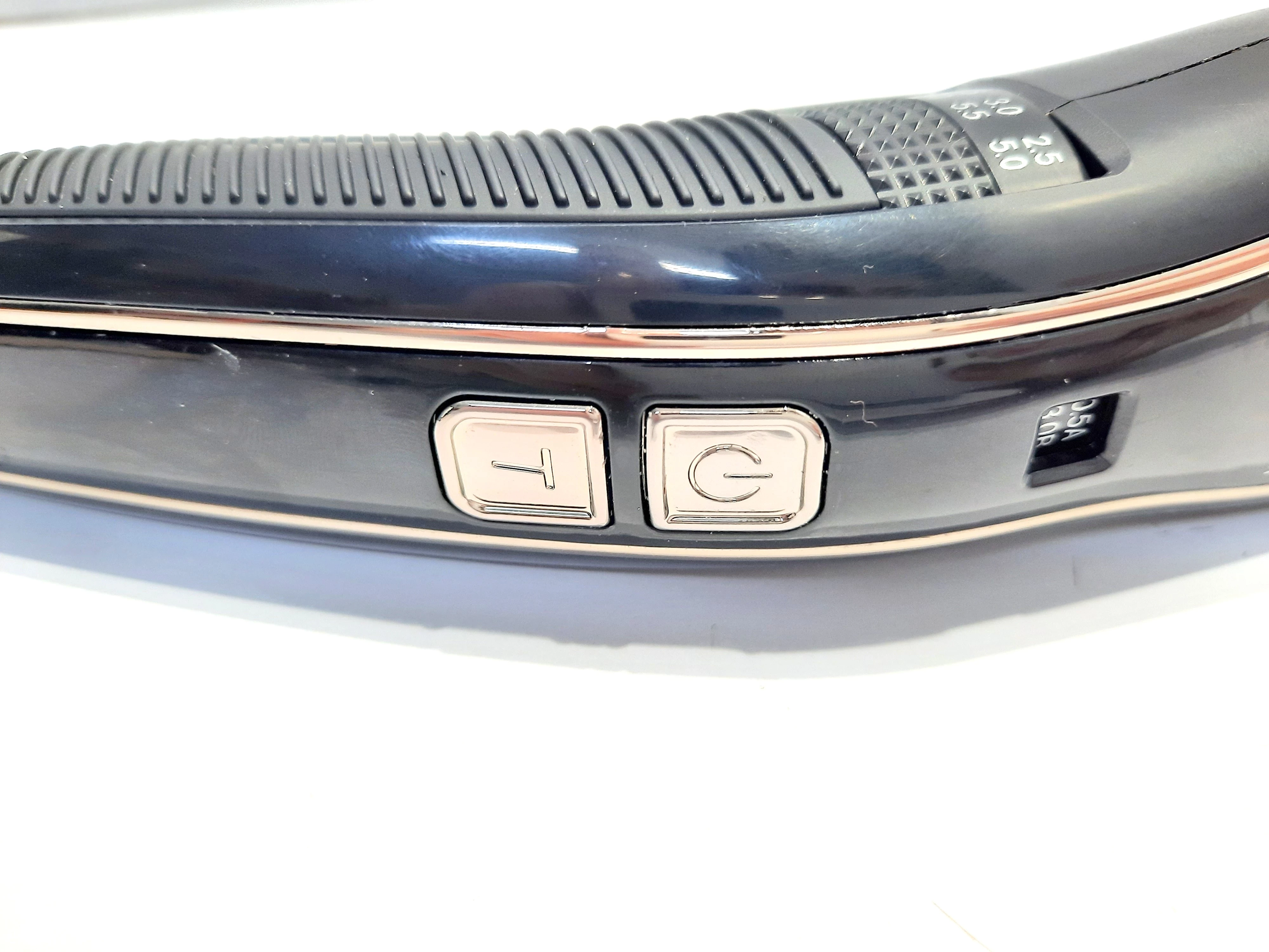 maszynka-do-strzyzenia-gotze-jensen-cl700-mozliwosc-mycia-pod-woda-tak