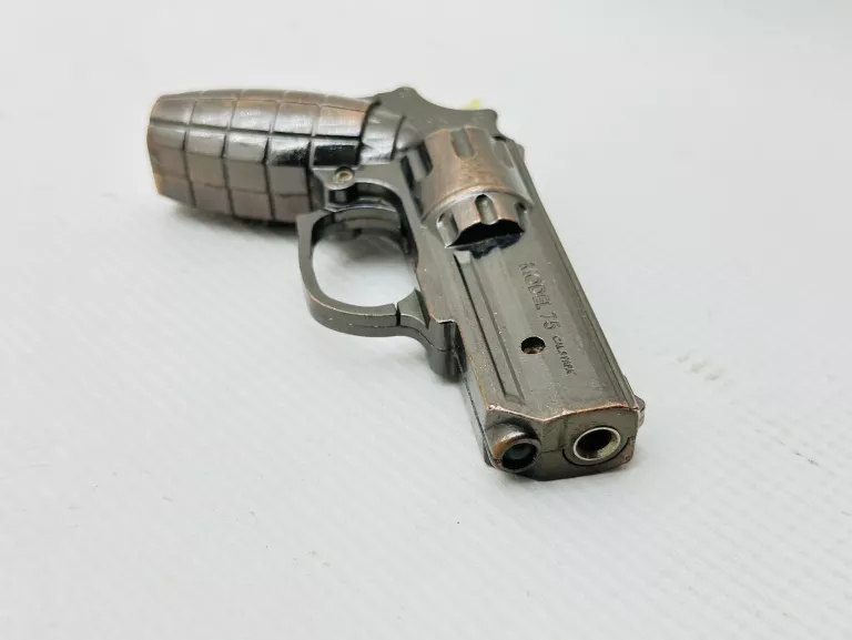 ZAPALNICZKA PISTOLET MODEL 75