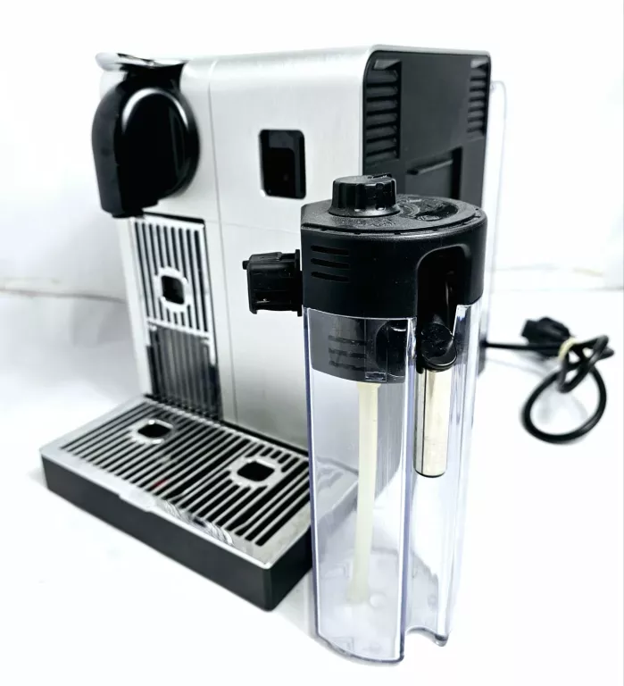EKSPRES DELONGHI LATTISSIMA PRO EN 750.MB STAN DB