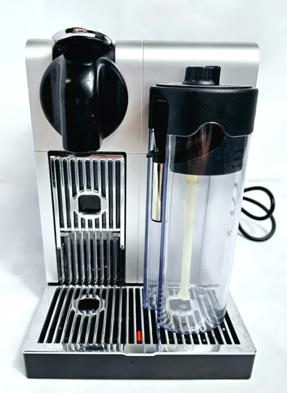 EKSPRES DELONGHI LATTISSIMA PRO EN 750.MB STAN DB
