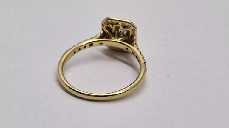 PIERŚCIONEK 585 APART DIAMENTY 0,50 CT 2,04G 181.239