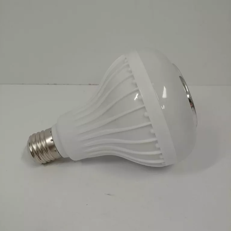 ŻARÓWKA LED E27 RGB Z GŁOŚNIKIEM BLUETOOTH + PILOT