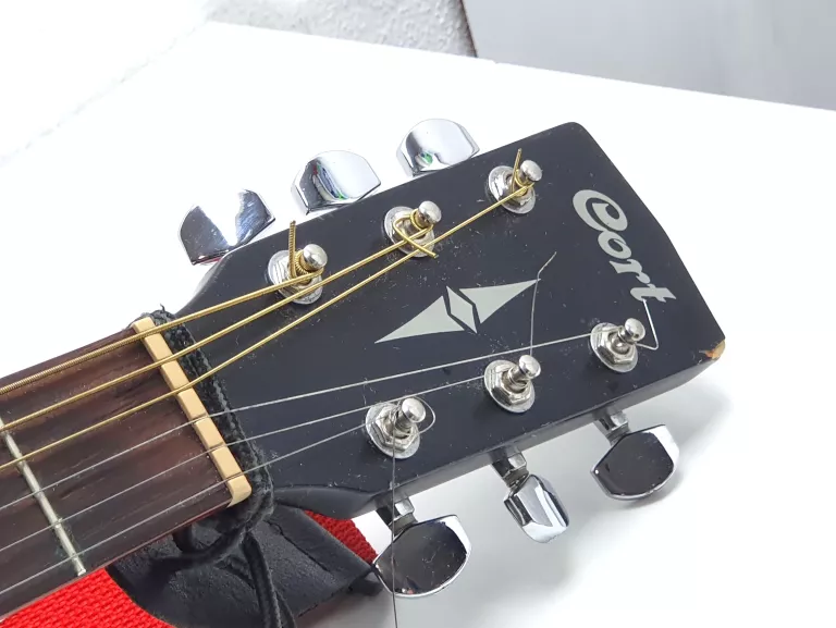 GITARA AKUSTYCZNA CORT AD810 Z POKROWCEM