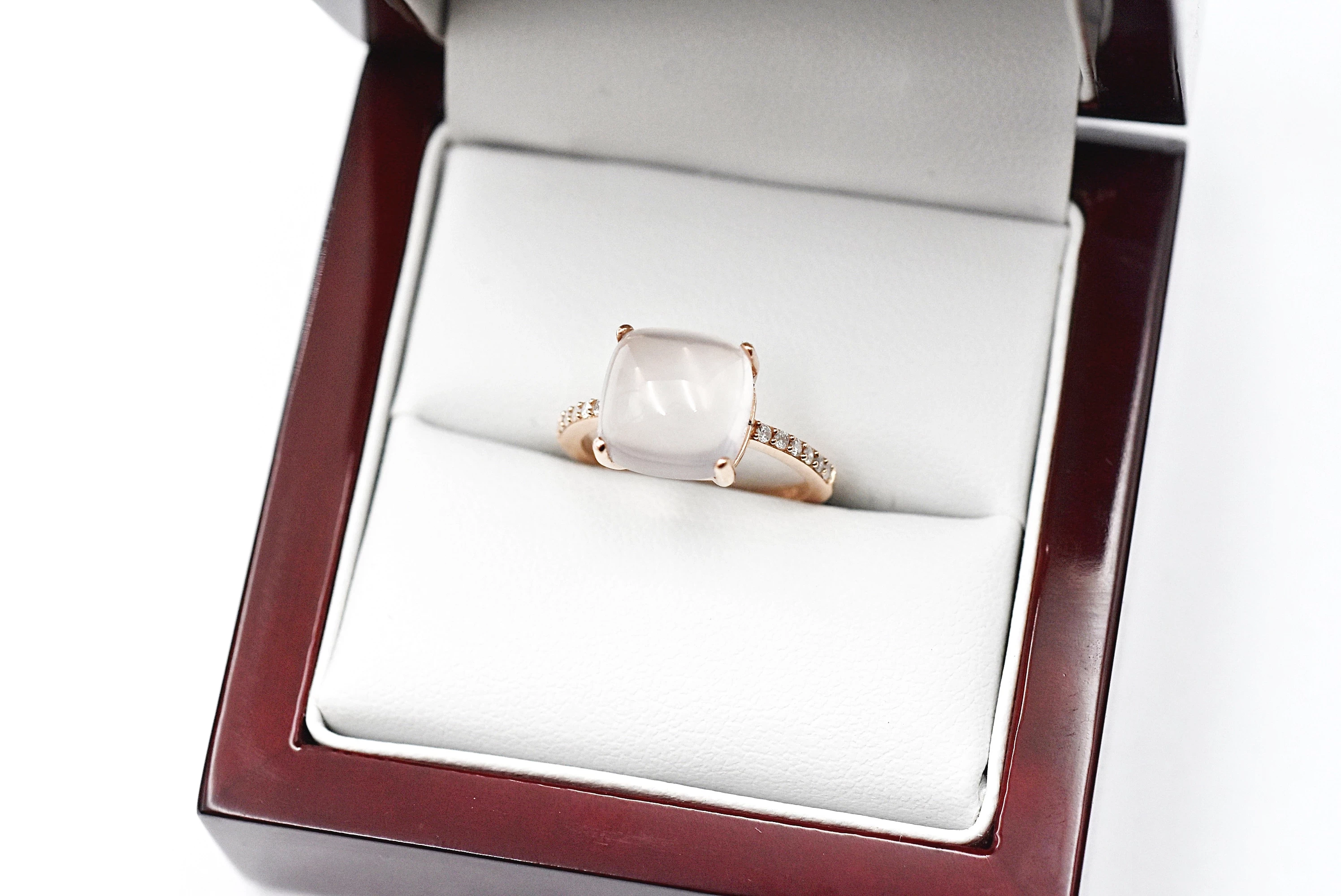 zjawiskowy-zloty-pierscionek-z-rozowym-kwarcem-375-284g-r10-kamien-cyrkonia