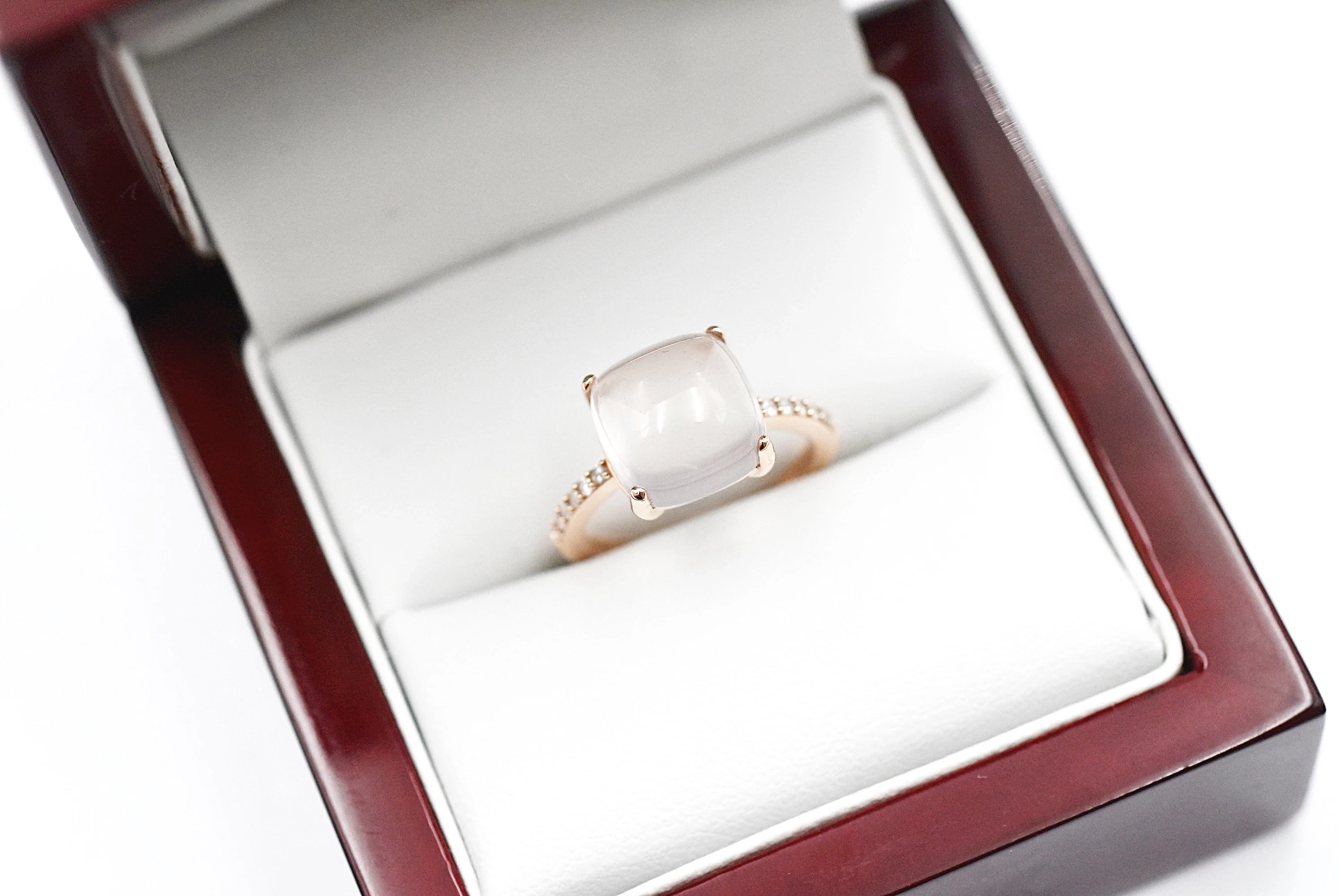 zjawiskowy-zloty-pierscionek-z-rozowym-kwarcem-375-284g-r10-rozmiarsrednica-wew-mm-101567