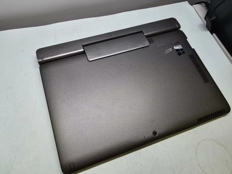 LAPTOP TOSHIBA PORTEGE Z10T I5-4GEN 4/128 GB SSD RYSIK DOTYK
