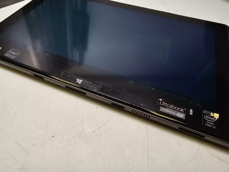 LAPTOP TOSHIBA PORTEGE Z10T I5-4GEN 4/128 GB SSD RYSIK DOTYK